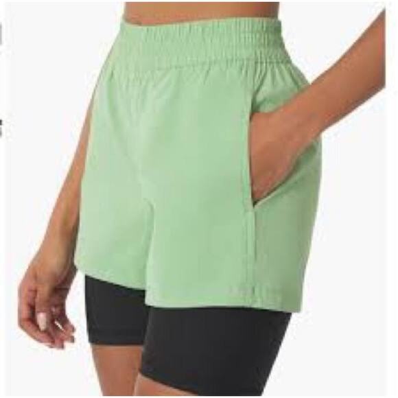 WeWoreWhat NWT Windbreaker Biker Shorts - Picture 1 of 5